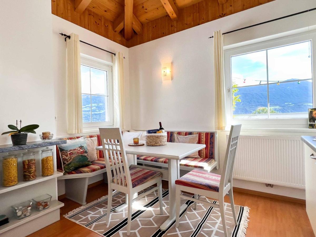 Sunny Mountain Loft - Terrace & Garden Apartment Thaur